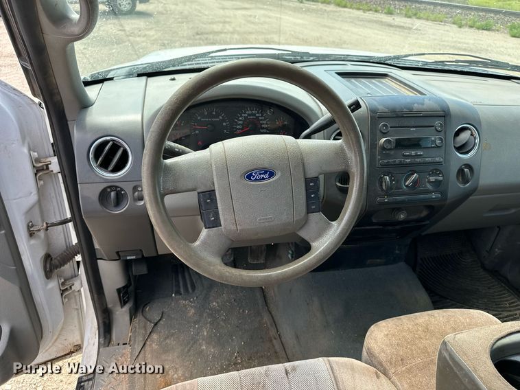 image for item DF8557 2007 Ford F150 SuperCab pickup truck