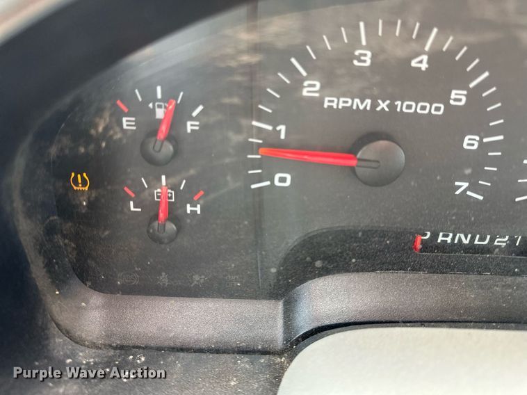 image for item DF8557 2007 Ford F150 SuperCab pickup truck