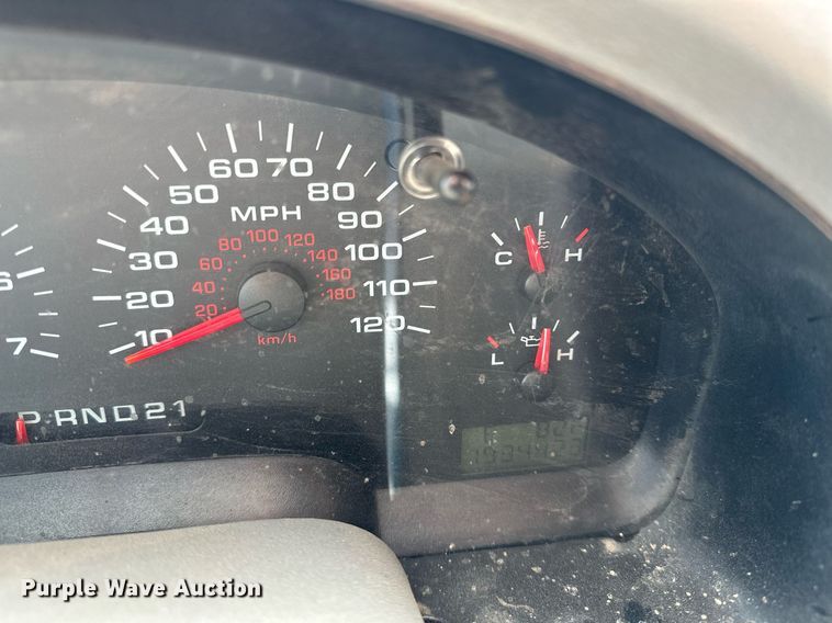 image for item DF8557 2007 Ford F150 SuperCab pickup truck