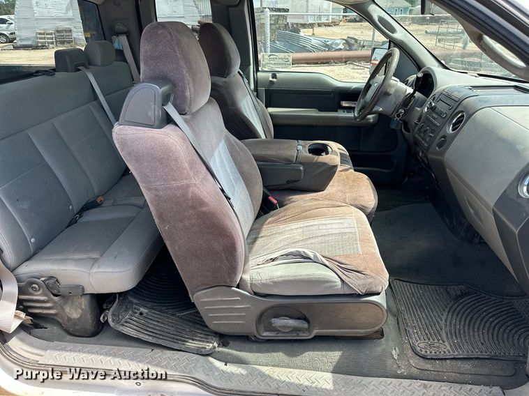 image for item DF8557 2007 Ford F150 SuperCab pickup truck