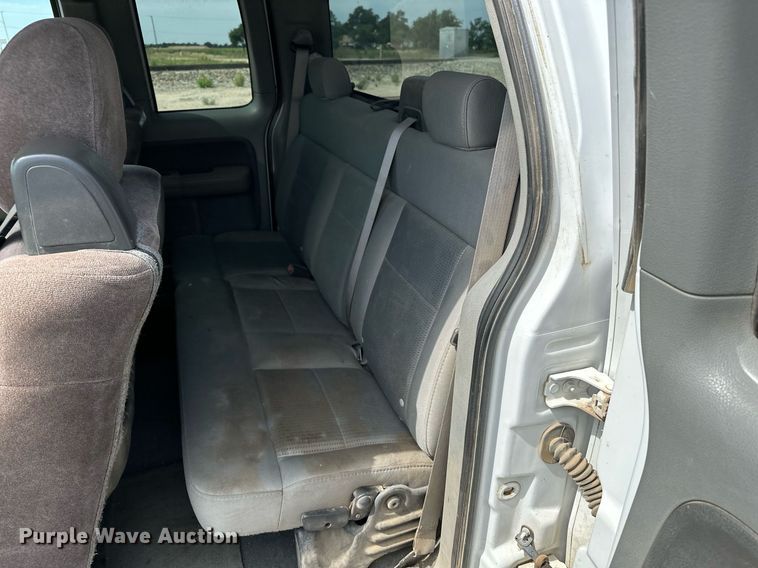 image for item DF8557 2007 Ford F150 SuperCab pickup truck