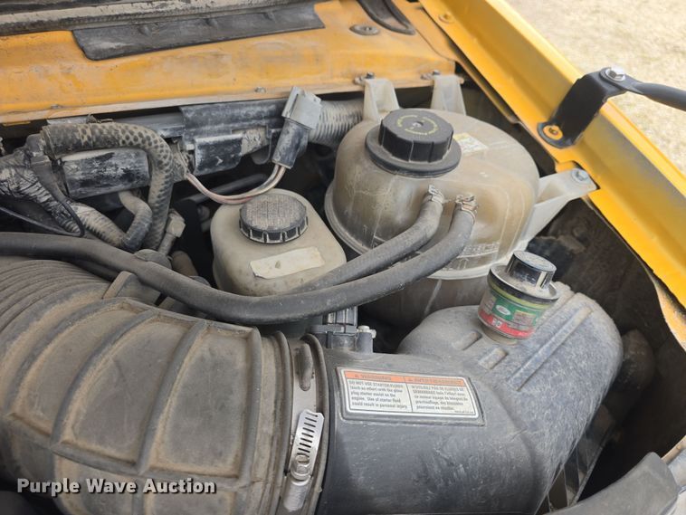 image for item DO7938 2006 Ford E450 Super Duty school bus