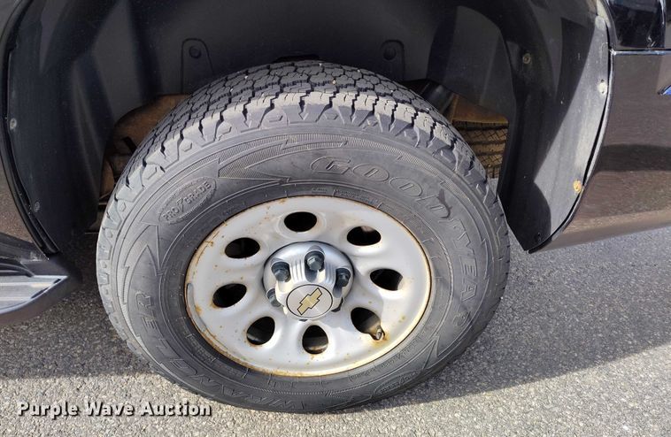 image for item DP5000 2012 Chevrolet Tahoe Police SUV