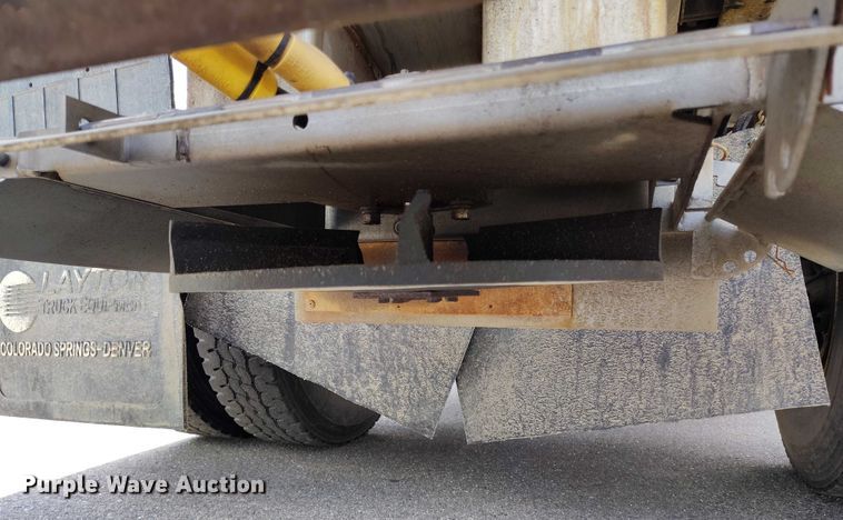 image for item DP5001 2009 Kenworth T800 spreader truck