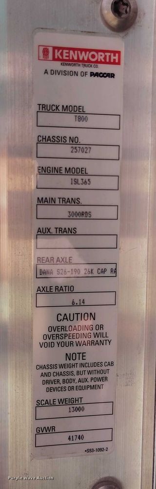 image for item DP5001 2009 Kenworth T800 spreader truck