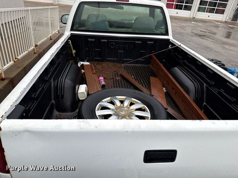 image for item DR2780 1998 Chevrolet S10 pickup truck