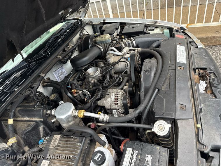 image for item DR2780 1998 Chevrolet S10 pickup truck