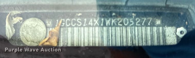 image for item DR2780 1998 Chevrolet S10 pickup truck