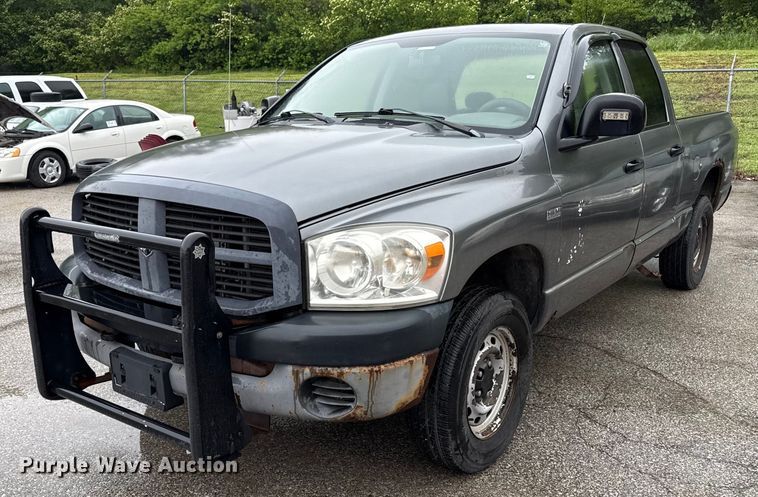 image for item DR2781 2007 Dodge Ram 1500 Quad Cab pickup truck