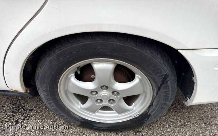 image for item DR2783 2004 Ford Taurus 