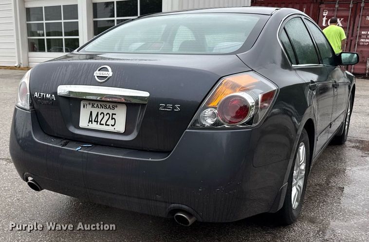 image for item DR2788 2010 Nissan Altima 