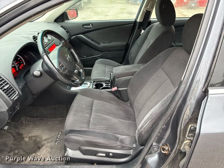 image for item DR2788 2010 Nissan Altima 