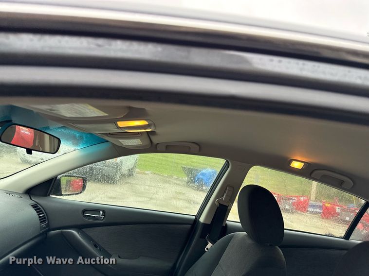 image for item DR2788 2010 Nissan Altima 