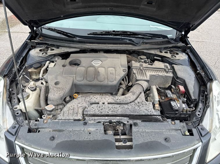 image for item DR2788 2010 Nissan Altima 