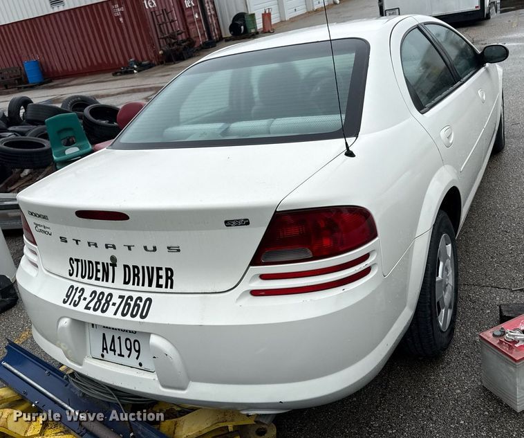 image for item DR2790 2005 Dodge Stratus 