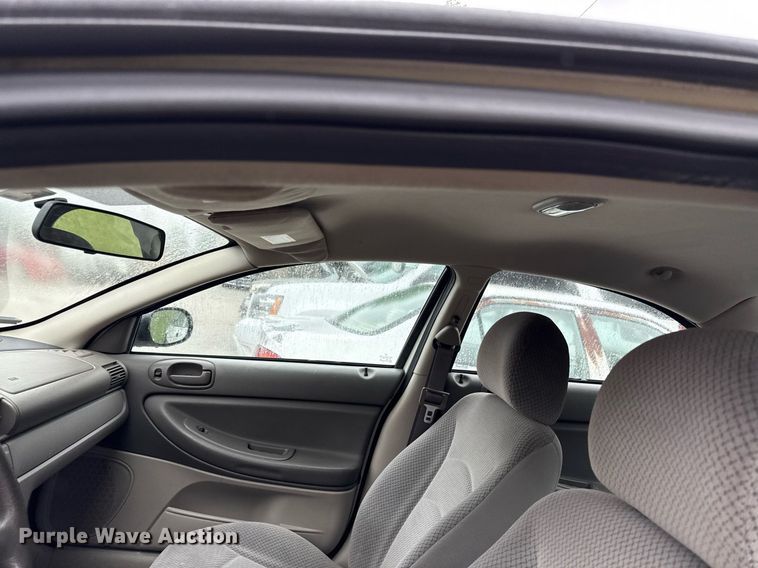 image for item DR2790 2005 Dodge Stratus 