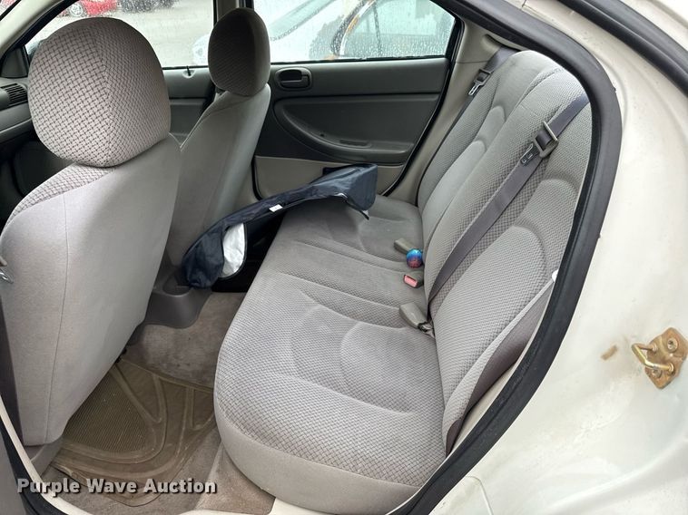 image for item DR2790 2005 Dodge Stratus 