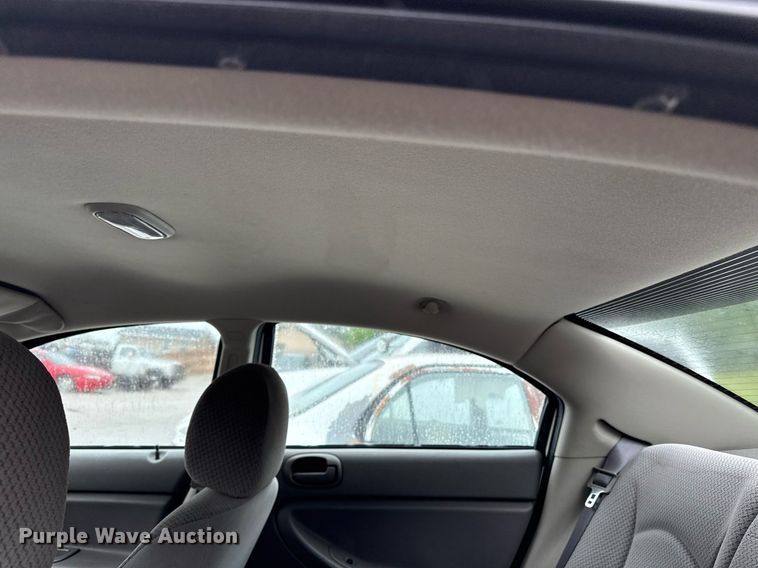 image for item DR2790 2005 Dodge Stratus 