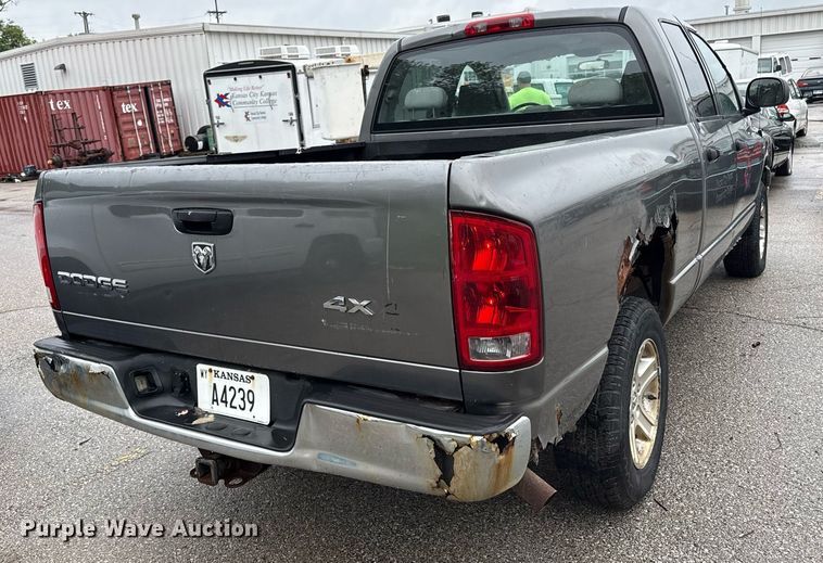 image for item DR2791 2006 Dodge Ram 1500 Quad Cab pickup truck