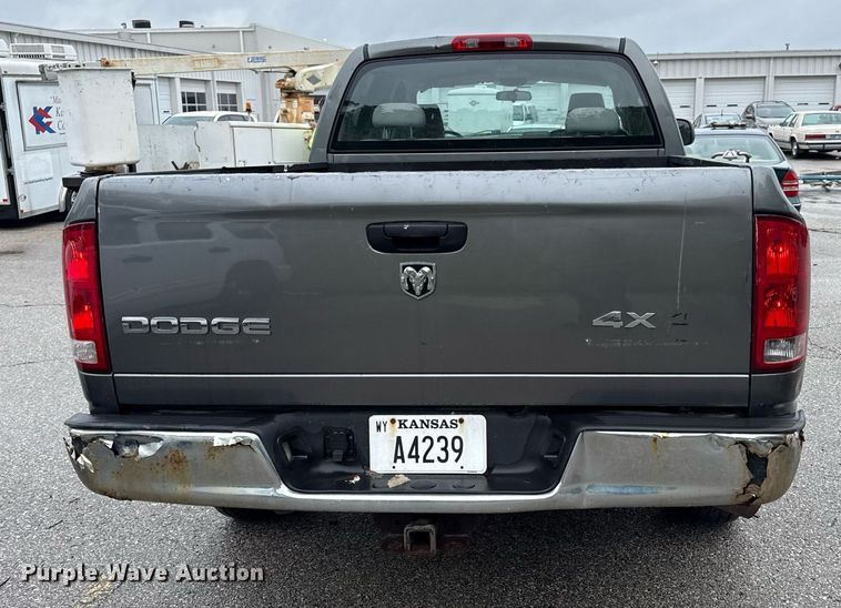 image for item DR2791 2006 Dodge Ram 1500 Quad Cab pickup truck