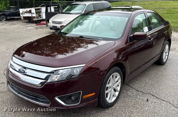 image for item DR2792 2011 Ford Fusion 