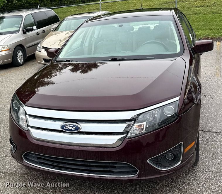 image for item DR2792 2011 Ford Fusion 