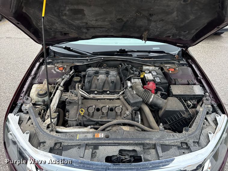 image for item DR2792 2011 Ford Fusion 