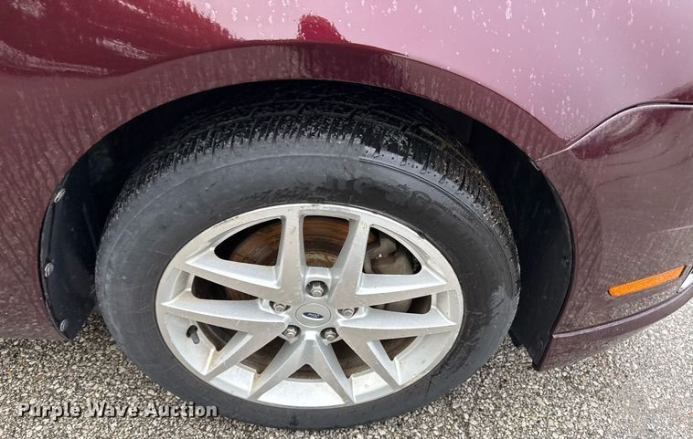 image for item DR2792 2011 Ford Fusion 