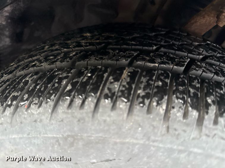 image for item DR2792 2011 Ford Fusion 