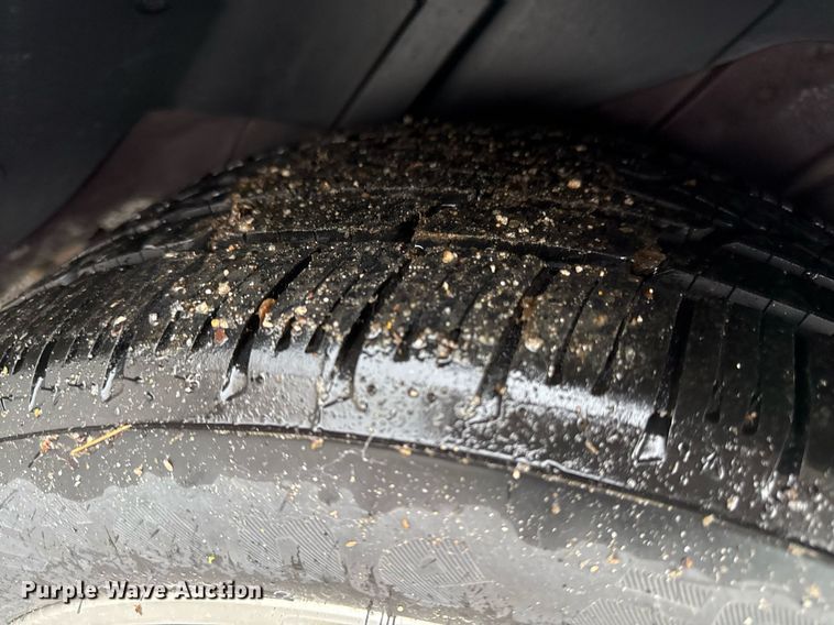 image for item DR2792 2011 Ford Fusion 