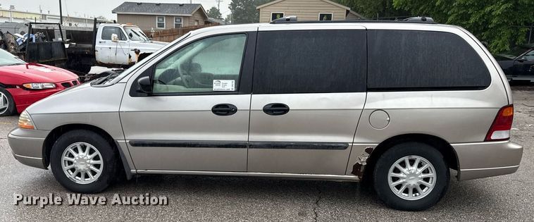 image for item DR2793 2002 Ford Windstar LX van