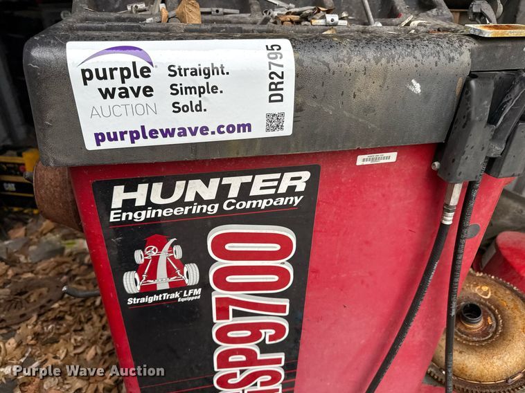 image for item DR2795 Hunter GSP9700 tire balancer