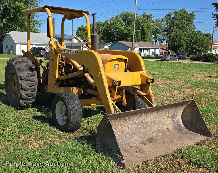 image for item DR3781 1973 John Deere 401-A tractor