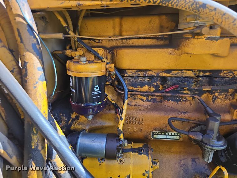 image for item DR3781 1973 John Deere 401-A tractor