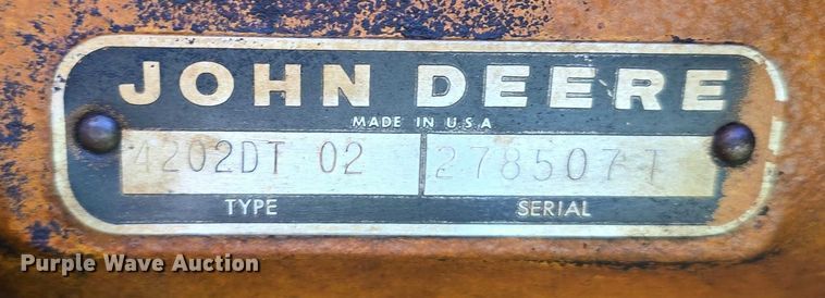 image for item DR3781 1973 John Deere 401-A tractor