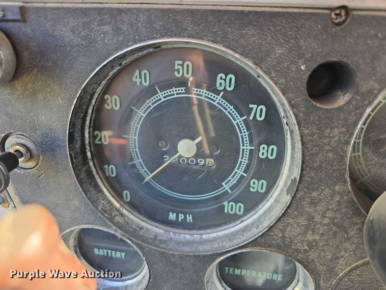 image for item DR3782 1971 Chevrolet C50 grain truck