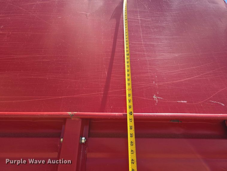 image for item DR3787 2003 Freightliner Business Class M2 chipper truck