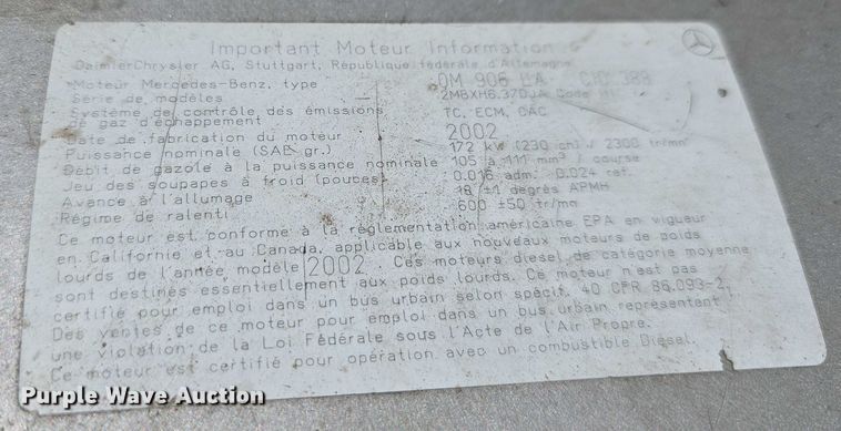 image for item DR3787 2003 Freightliner Business Class M2 chipper truck