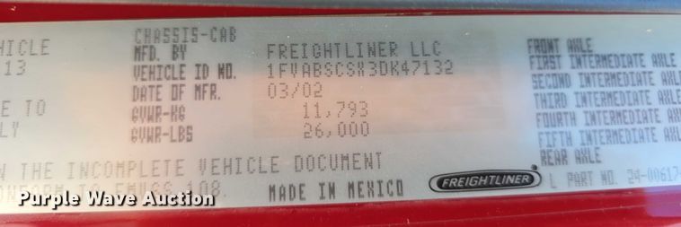 image for item DR3787 2003 Freightliner Business Class M2 chipper truck
