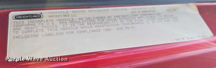 image for item DR3787 2003 Freightliner Business Class M2 chipper truck