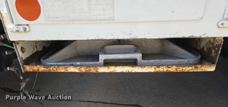 image for item DR3788 2009 Freightliner Business Class M2 bucket truck