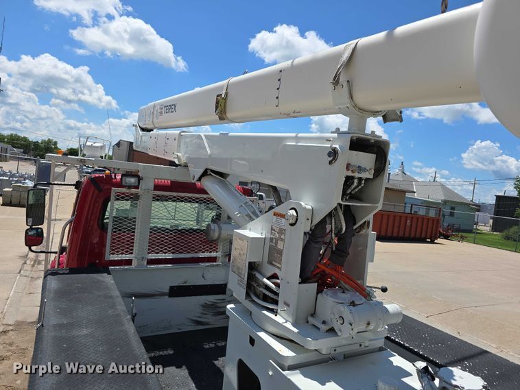 image for item DR3788 2009 Freightliner Business Class M2 bucket truck