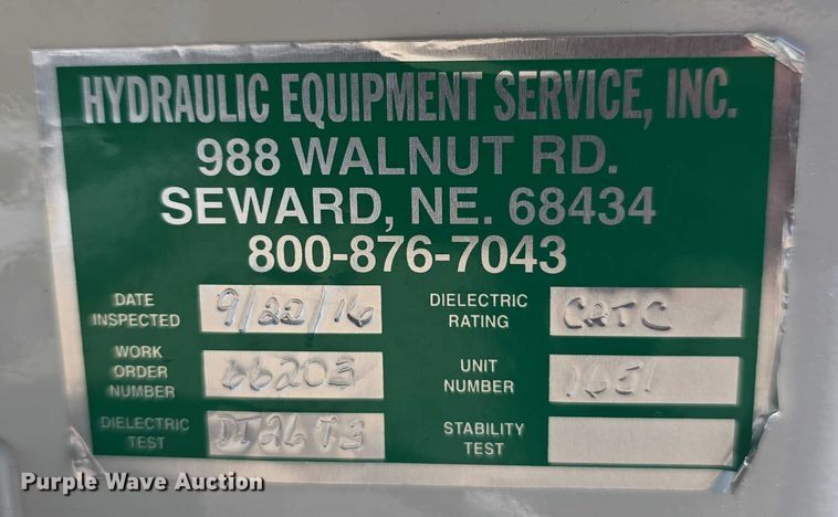 image for item DR3788 2009 Freightliner Business Class M2 bucket truck