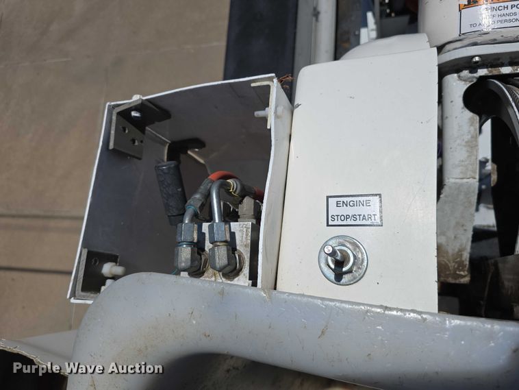 image for item DR3788 2009 Freightliner Business Class M2 bucket truck