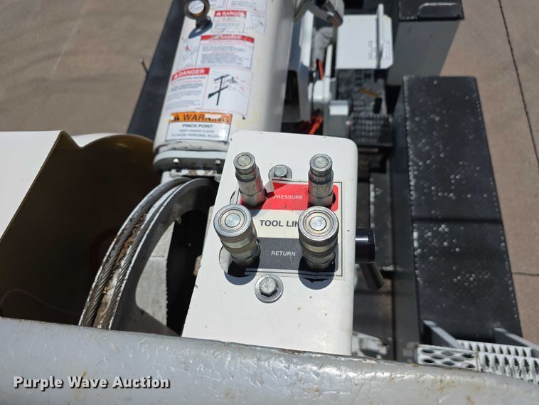 image for item DR3788 2009 Freightliner Business Class M2 bucket truck