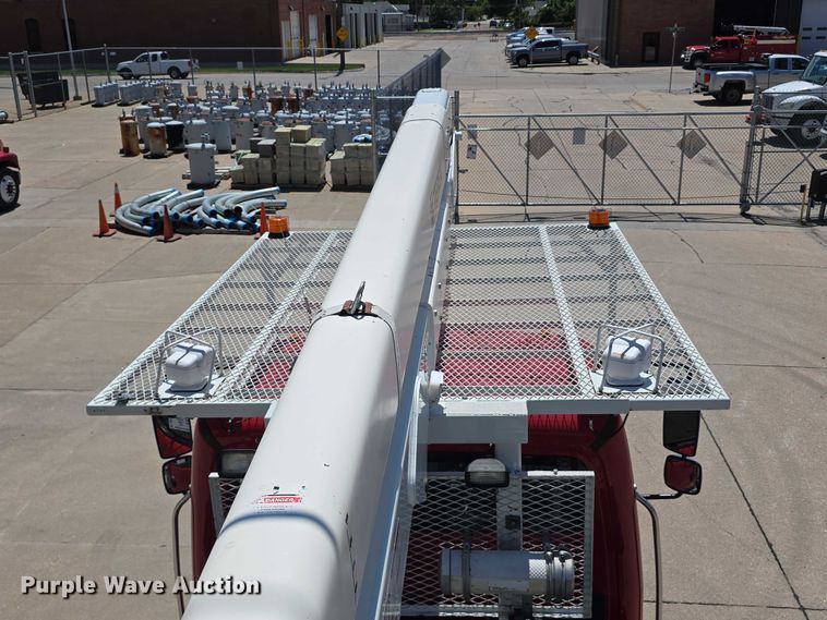 image for item DR3788 2009 Freightliner Business Class M2 bucket truck