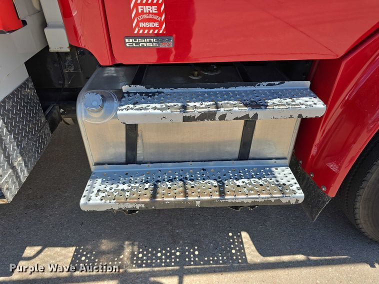 image for item DR3788 2009 Freightliner Business Class M2 bucket truck