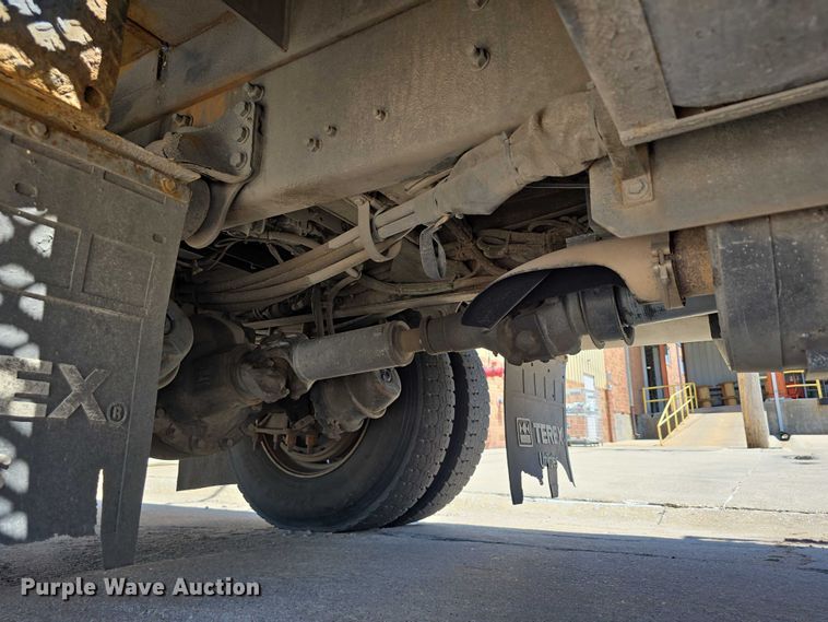 image for item DR3788 2009 Freightliner Business Class M2 bucket truck