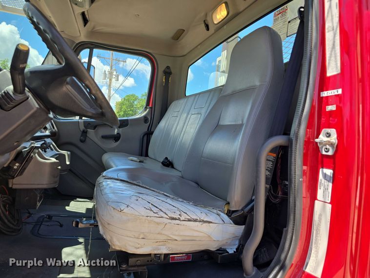 image for item DR3788 2009 Freightliner Business Class M2 bucket truck