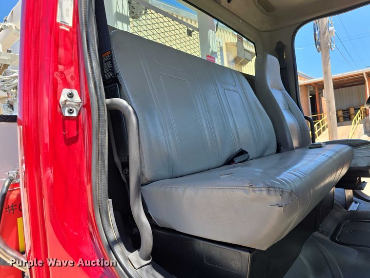 image for item DR3788 2009 Freightliner Business Class M2 bucket truck